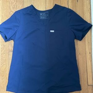 Navy Figs scrubs set. Size medium.